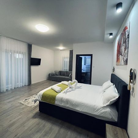 Vila Diamond Lux&Spa Sovata Εξωτερικό φωτογραφία