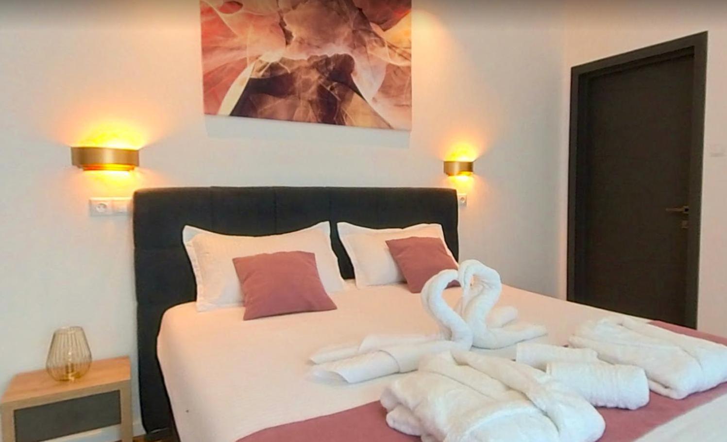 Vila Diamond Lux&Spa Sovata Εξωτερικό φωτογραφία